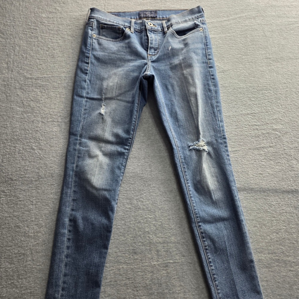 Lucky Brand Slim Men’s Jeans in Light Blue Distressed Wash